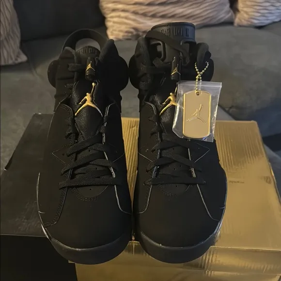 AIR JORDAN 9 RETRO DMP Black and Gold Men's Sneakers 💯 authentic New in the box