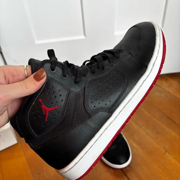 Air Jordan sneakers Access Black new 10.5 Basketball Shoes Michael Jordan
