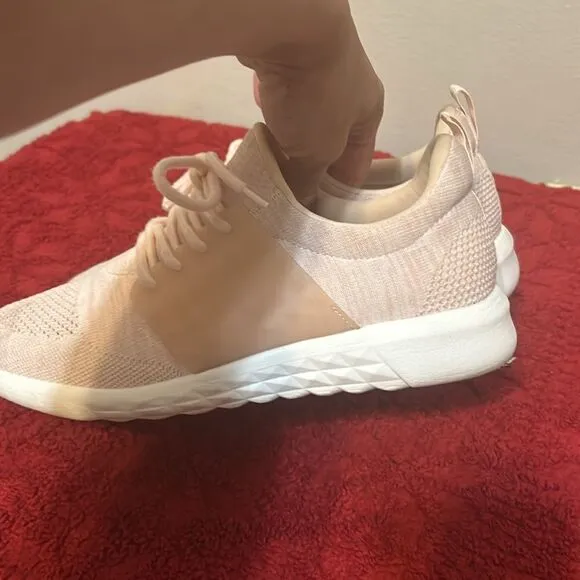 Aldo size 7.5 blush pink and white tennis shoes preloved ❤️