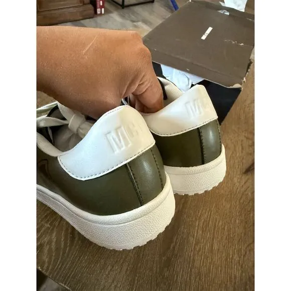 Alexander McQueen Men's Green Tennis Sneakers Size 12 Casual Shoes