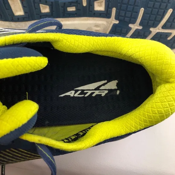 Altra Provision 4 Road Running Shoes 12