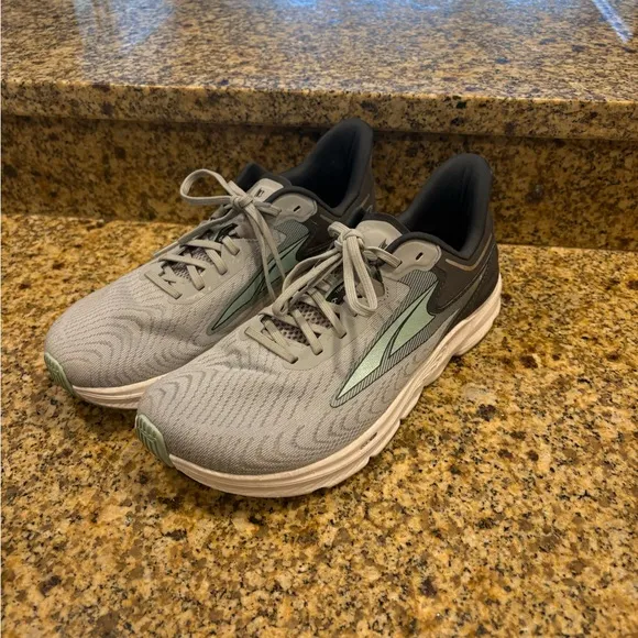 ALTRA Torin 6 Trail Road Running Shoes Women’s Sz 11 Gray Teal EUC No Insoles
