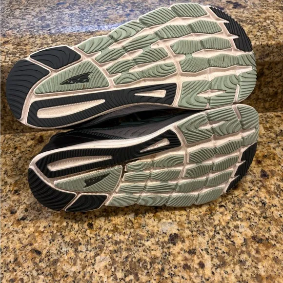 ALTRA Torin 6 Trail Road Running Shoes Women’s Sz 11 Gray Teal EUC No Insoles