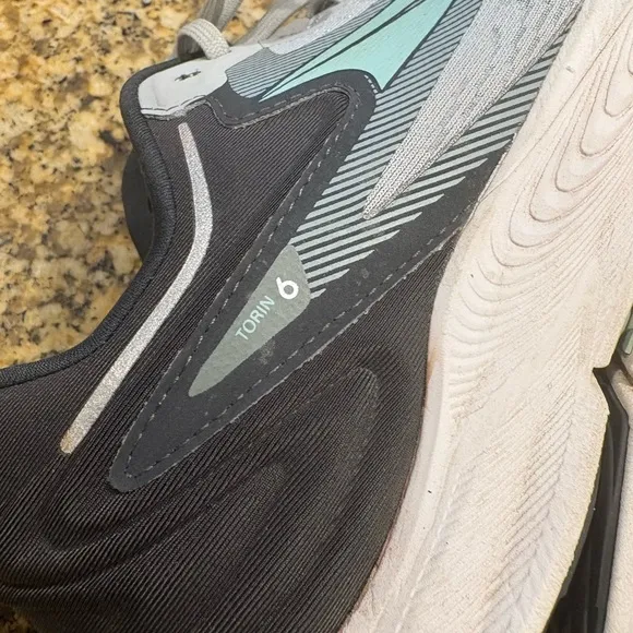 ALTRA Torin 6 Trail Road Running Shoes Women’s Sz 11 Gray Teal EUC No Insoles