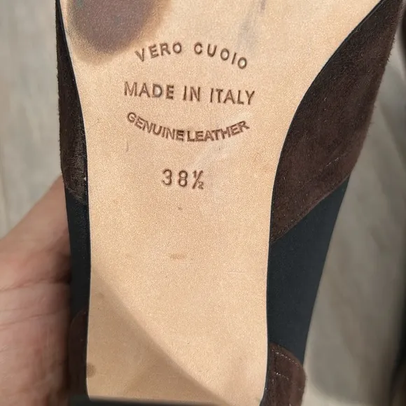 Anyi Lu Heart Black Brown Suede Pumps Size 38.5 gently used handmade in Italy