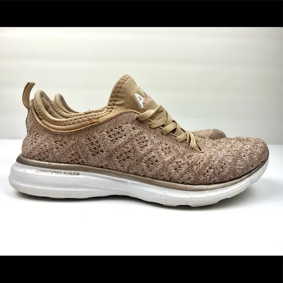 APL Athletic Propulsion Labs WomenRunning Shoes Rose Gold Techloom Phantom 7.5