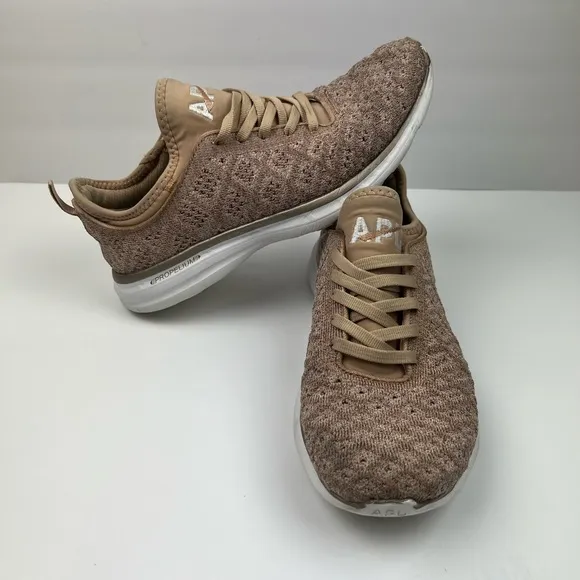 APL Athletic Propulsion Labs WomenRunning Shoes Rose Gold Techloom Phantom 7.5