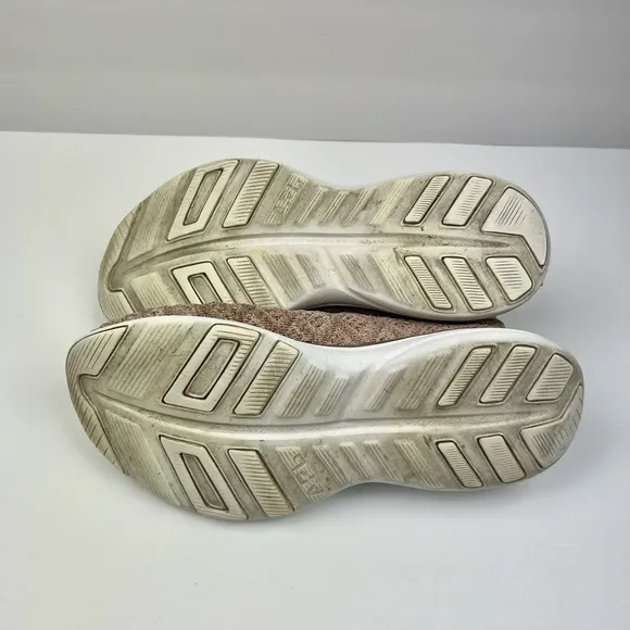APL Athletic Propulsion Labs WomenRunning Shoes Rose Gold Techloom Phantom 7.5