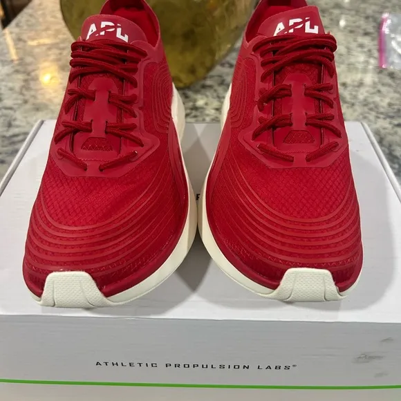 APL Streamline Red Athletic Lightweight Running Trainer Tennis Shoes NIB 8.5