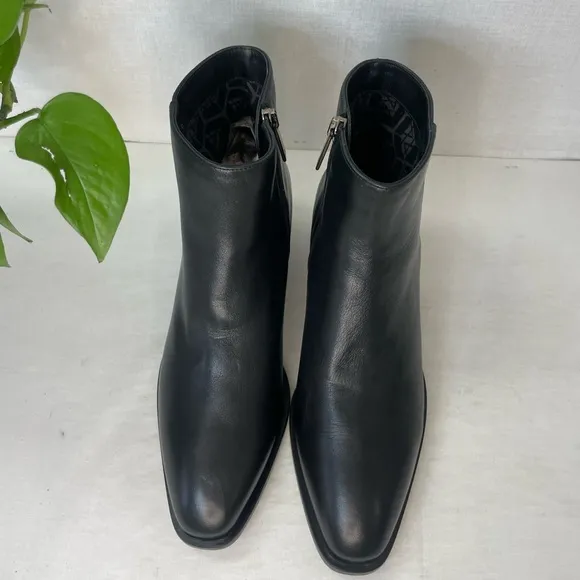 Aquatalia Fuoco Black Ankle Leather Boots‎ Block Heeled size 9 M
