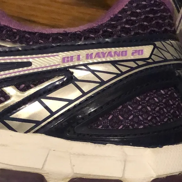 ASIC GEL KAYANO 20 Women’s Purple Running Cross Training Shoes Sz 8