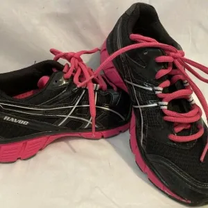 Asics C122N Havoc Girls Black And Pink shoes 3
