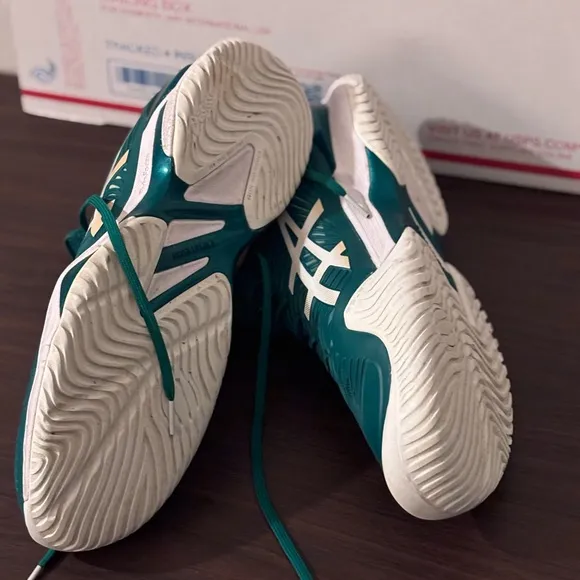 ASICS Court FF Novak Djokovic LE Green/White 1041a089 Rare Tennis Shoes sz 13