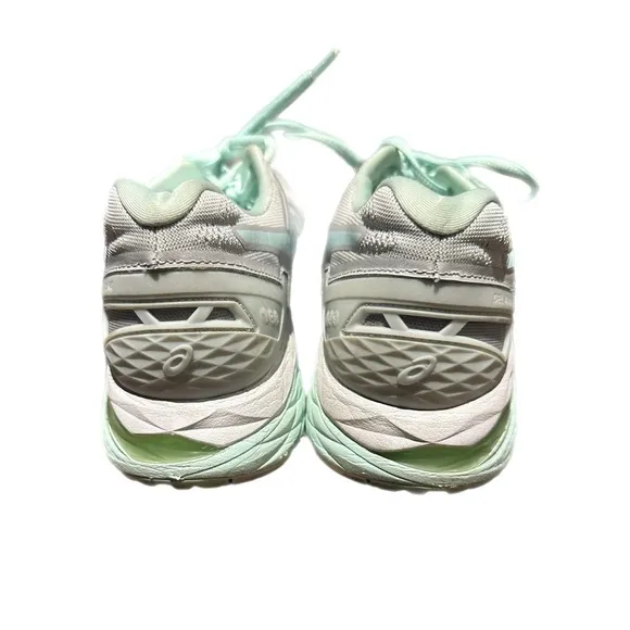 ASICS Gel-Kayano Tennis Shoes Mint Green Womens 7.5