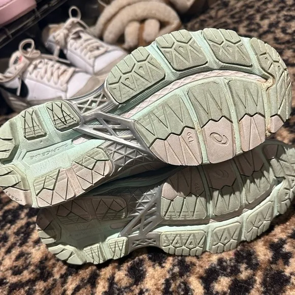 ASICS Gel-Kayano Tennis Shoes Mint Green Womens 7.5