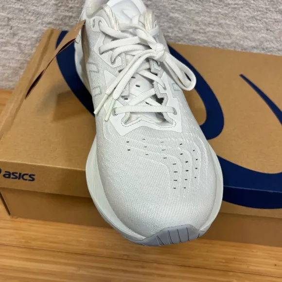Asics Novablast 4 Men’s Sz 13 White/Pale Mint Running Training Shoes