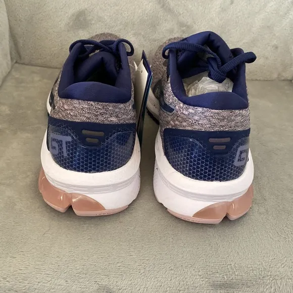 ASICS tennis shoes