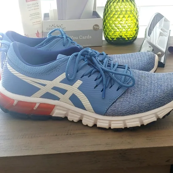 Asics tennis shoes