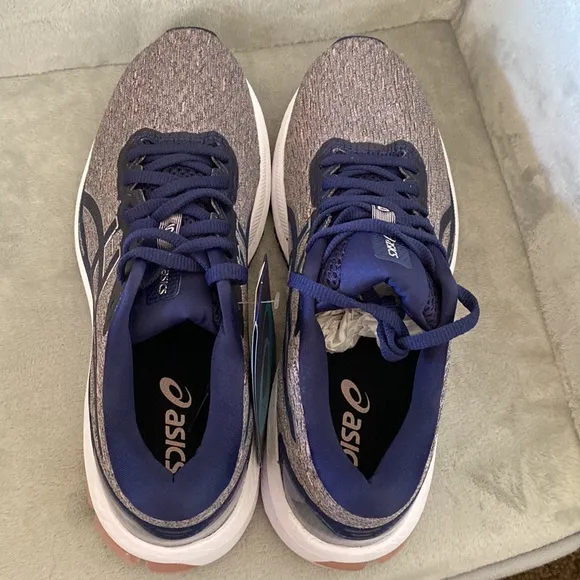 ASICS tennis shoes