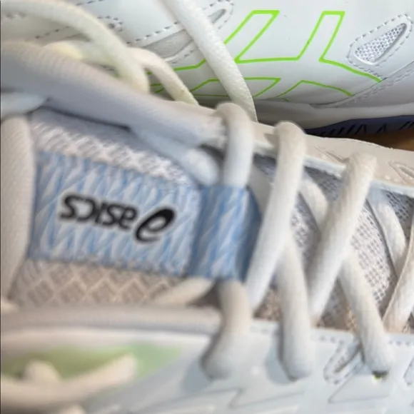 Asics White and Blue Athletic Shoes with Mesh Upper Gel Rocket 11