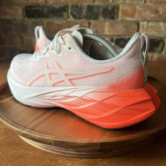 ASICS Women's NOVABLAST 4 Road Running Shoe Sneakers 8.5 White Sunrise Red