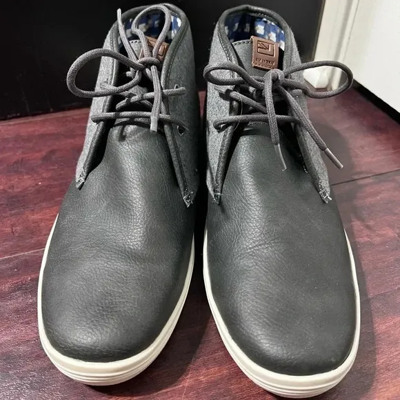 Ben Sherman Chukka Boots Grey high top shoes Sz 9 Canvas &amp; Pebble Leather NWOT