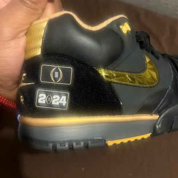 Black and Gold High-Top Athletic Shoes Air Trainer 1 College Football Pack Black
