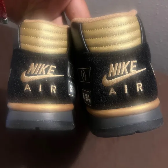 Black and Gold High-Top Athletic Shoes Air Trainer 1 College Football Pack Black