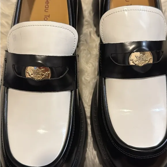 Black Leather Flats with White Accents NEVER WORN