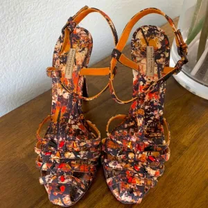 Bottega veneta high heeled shoes with gemstones