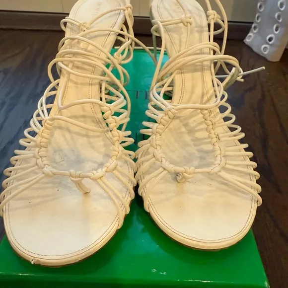 Bottega Venetta white lace up heel