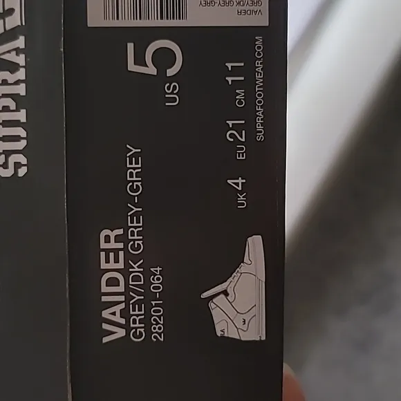 BOYS Supra Hightop Sneakers