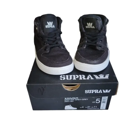 BOYS Supra Hightop Sneakers