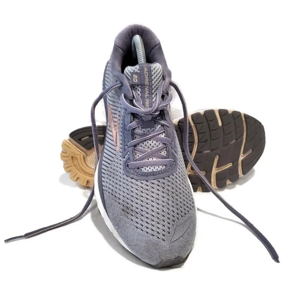 Brooks Adrenaline GTS 20 Running Sneakers Size 10 WIDE Style 1202961D073