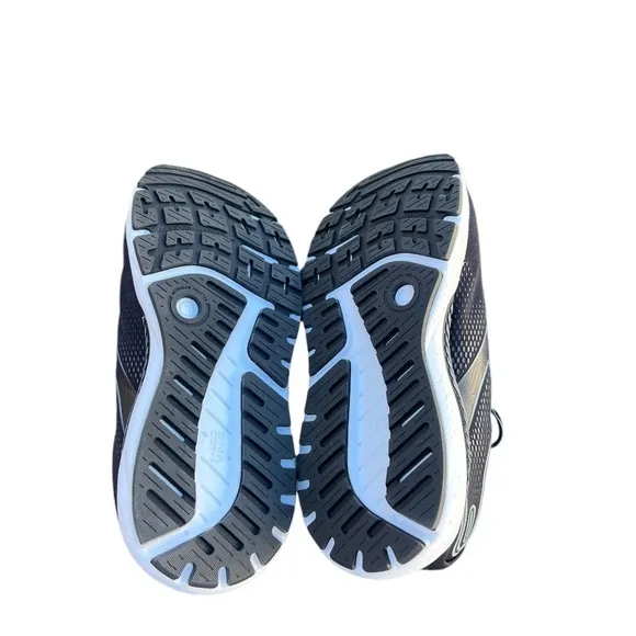 Brooks Ariel GTS 23 Women's Tennis Shoes, Size 9