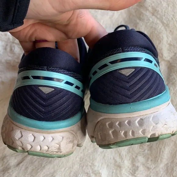 Brooks Ghost 11 Road-Running Shoes Blue Size 7.5