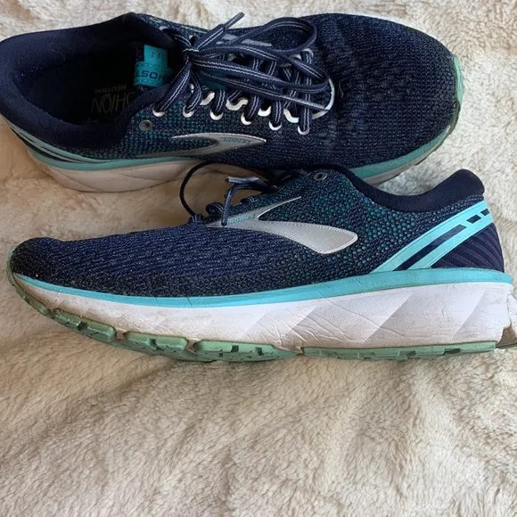 Brooks Ghost 11 Road-Running Shoes Blue Size 7.5