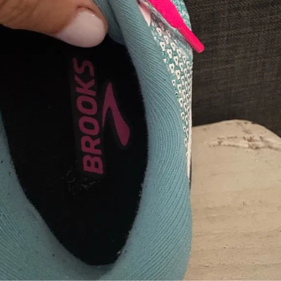 Brooks Ghost 14 Women's Running Shoes Blue Light Teal Gray and Pink Size 8