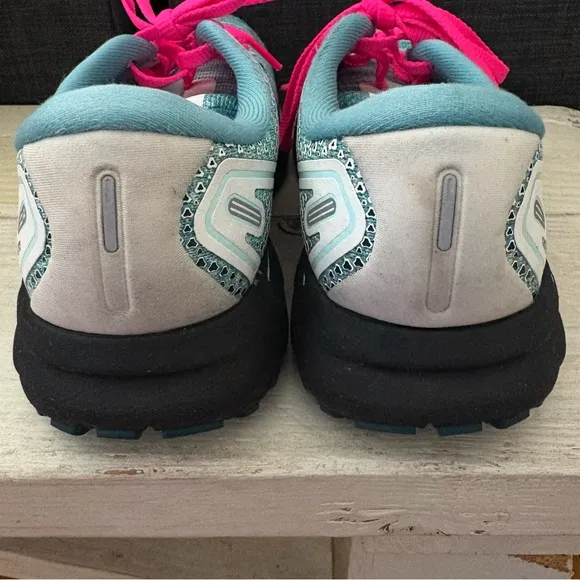 Brooks Ghost 14 Women's Running Shoes Blue Light Teal Gray and Pink Size 8