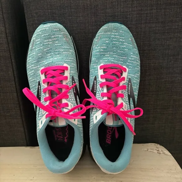 Brooks Ghost 14 Women's Running Shoes Blue Light Teal Gray and Pink Size 8