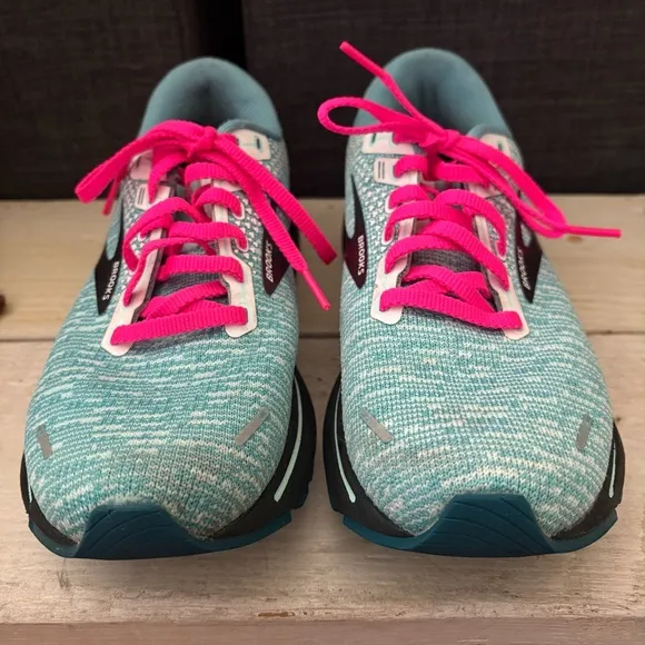 Brooks Ghost 14 Women's Running Shoes Blue Light Teal Gray and Pink Size 8