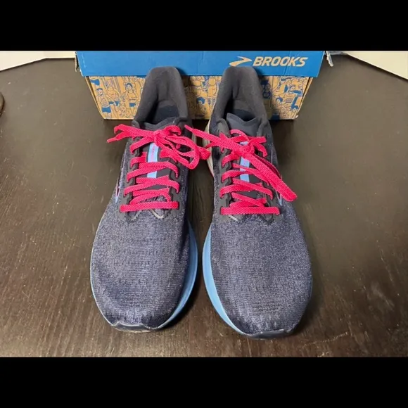 Brooks Hyperion Running Shoes Sneakers Peacoat/Open Air/Lilac Rose Womans 11.5B