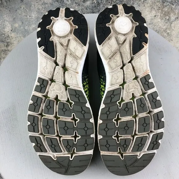 Brooks Men's Size 10.5D Pureflow 5 Yellow Black Running Sneakers 1102161D781