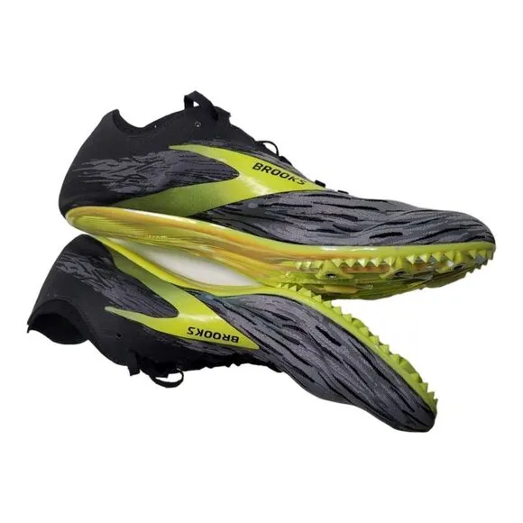 Brooks QW-K V4 track shoes