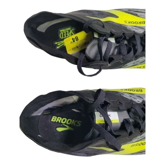 Brooks QW-K V4 track shoes