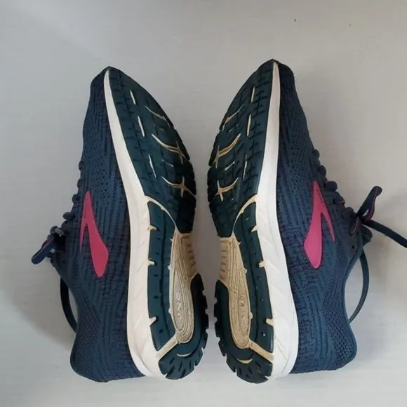 Brooks Revel 3 Road Running Shoes Sneakers Athletic Tennis Women's WOMAN'S 6