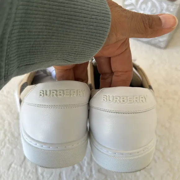 Burberry Tennis Shoes