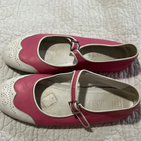 Chanel Pink and White Women's Ballet Flat Shoes sz 42