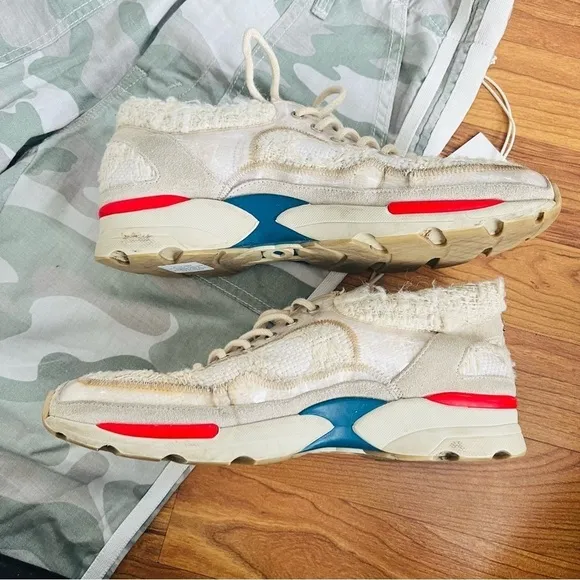 Chanel tennis shoes/ sneakers size 37 twill cream