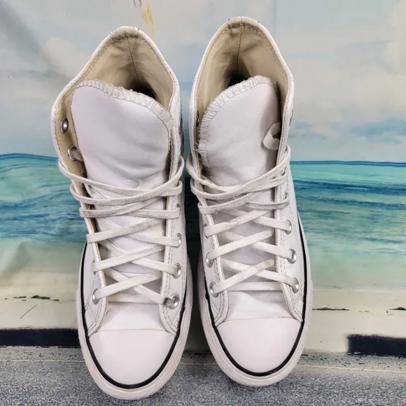 Chuck Taylor All Star Lift High Sneakers Womens 6.5